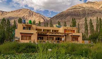 Camping in Nubra Valley Nubra Ecolodge, Ladakh (Leh)